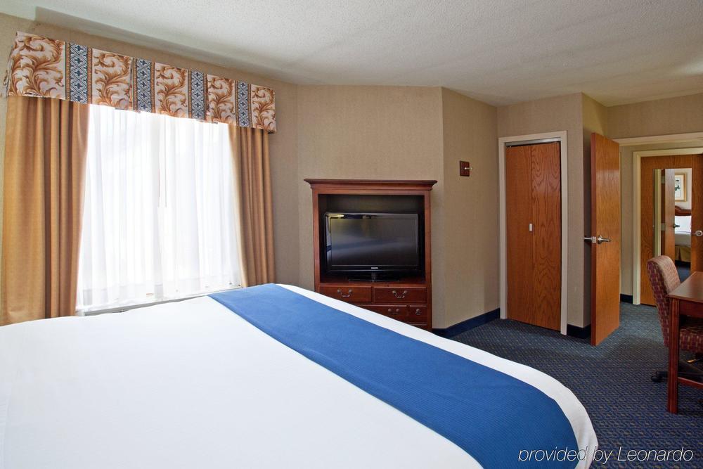 Candlewood Suites Pittsburgh-Cranberry By Ihg Cranberry Township Exterior photo