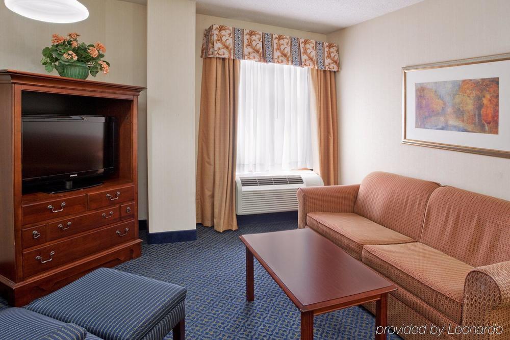 Candlewood Suites Pittsburgh-Cranberry By Ihg Cranberry Township Exterior photo