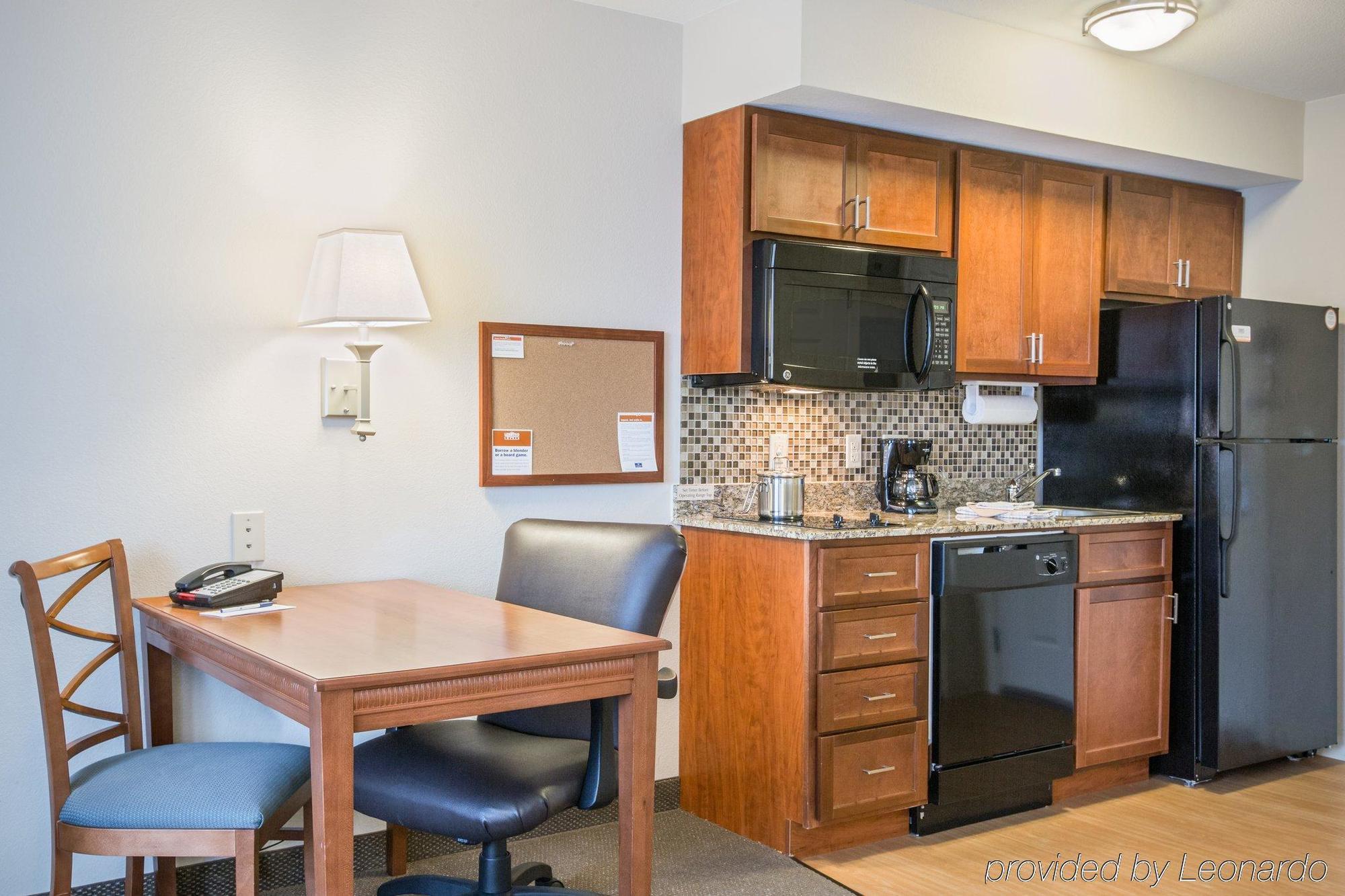 Candlewood Suites Pittsburgh-Cranberry By Ihg Cranberry Township Exterior photo